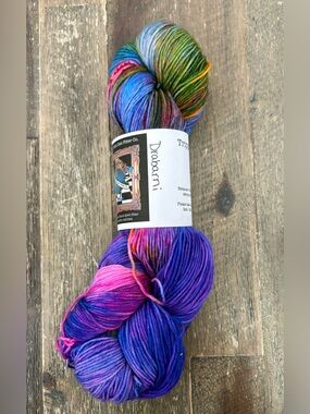Trippin' With Dixi Fiber Co Yarn “Drabarni” Hand Dyed Artisan Skein NWT